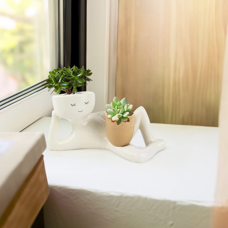 Pot à Succulentes en Résine avec Figurine Relax – Cache-Pot Drainage pour Cactus et Plantes Succulentes