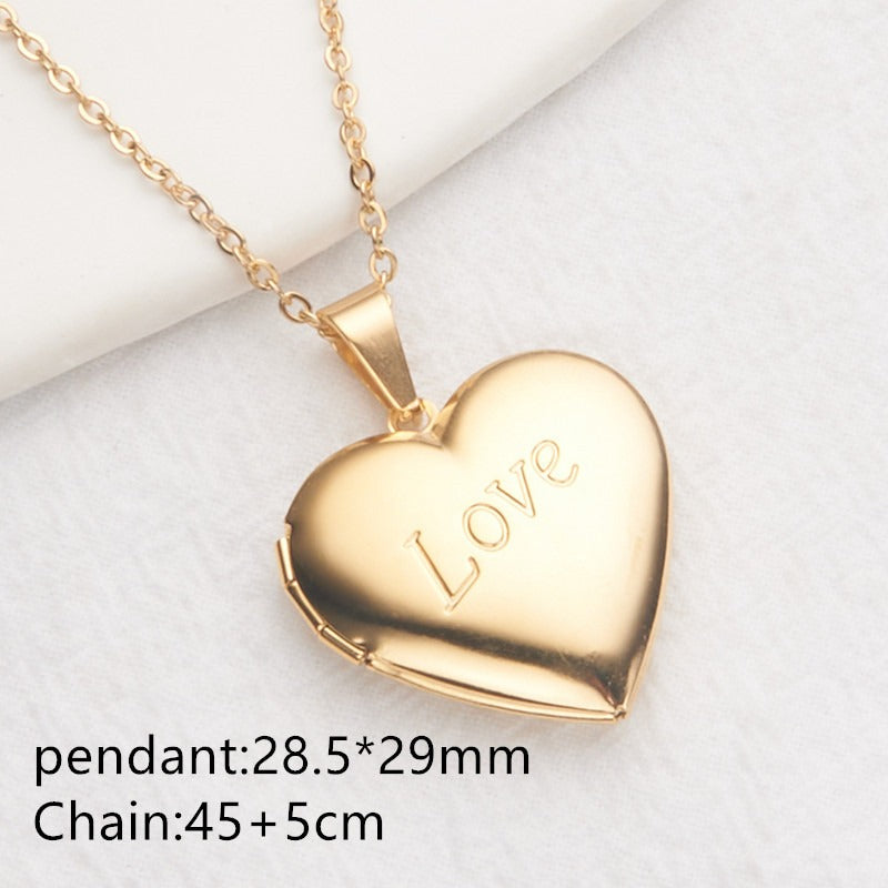 Collier Femme Cœur Personnalisé avec Boîte Album Photo – Acier Inoxydable Doré