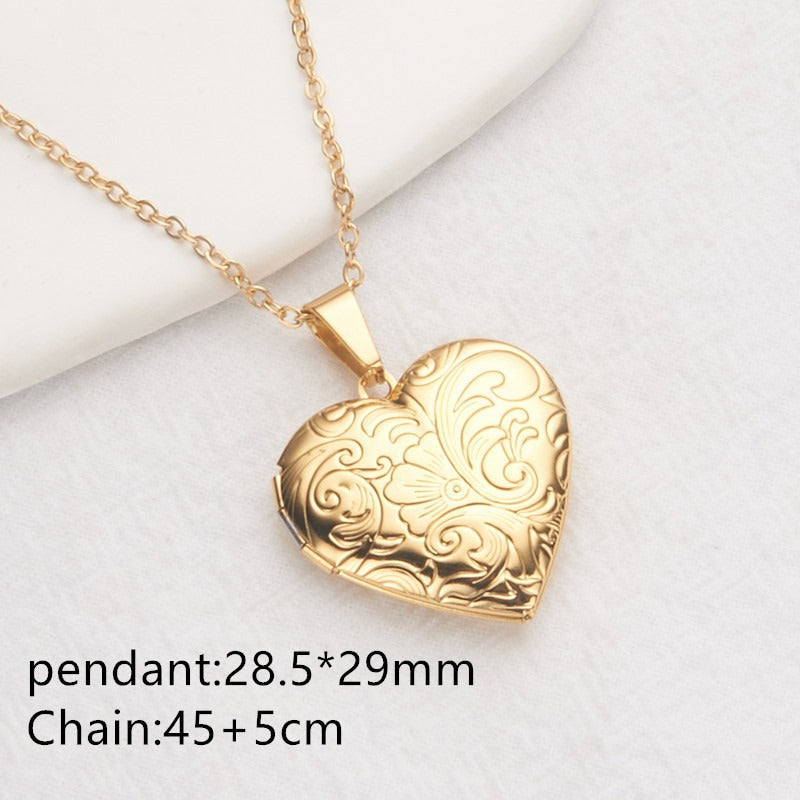 Collier Femme Cœur Personnalisé avec Boîte Album Photo – Acier Inoxydable Doré