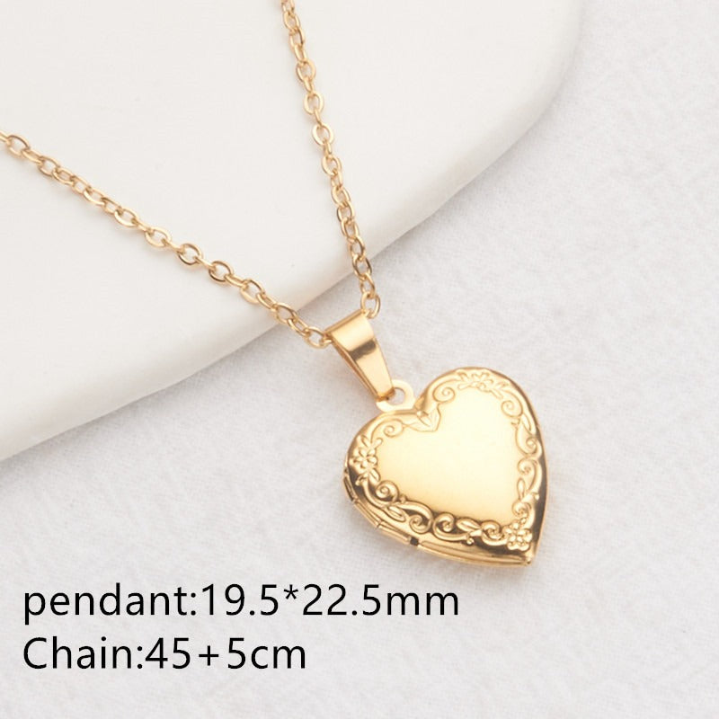 Collier Femme Cœur Personnalisé avec Boîte Album Photo – Acier Inoxydable Doré
