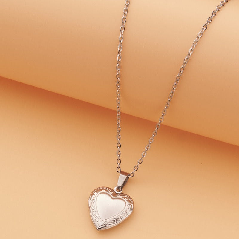 Collier Femme Cœur Personnalisé avec Boîte Album Photo – Acier Inoxydable Doré