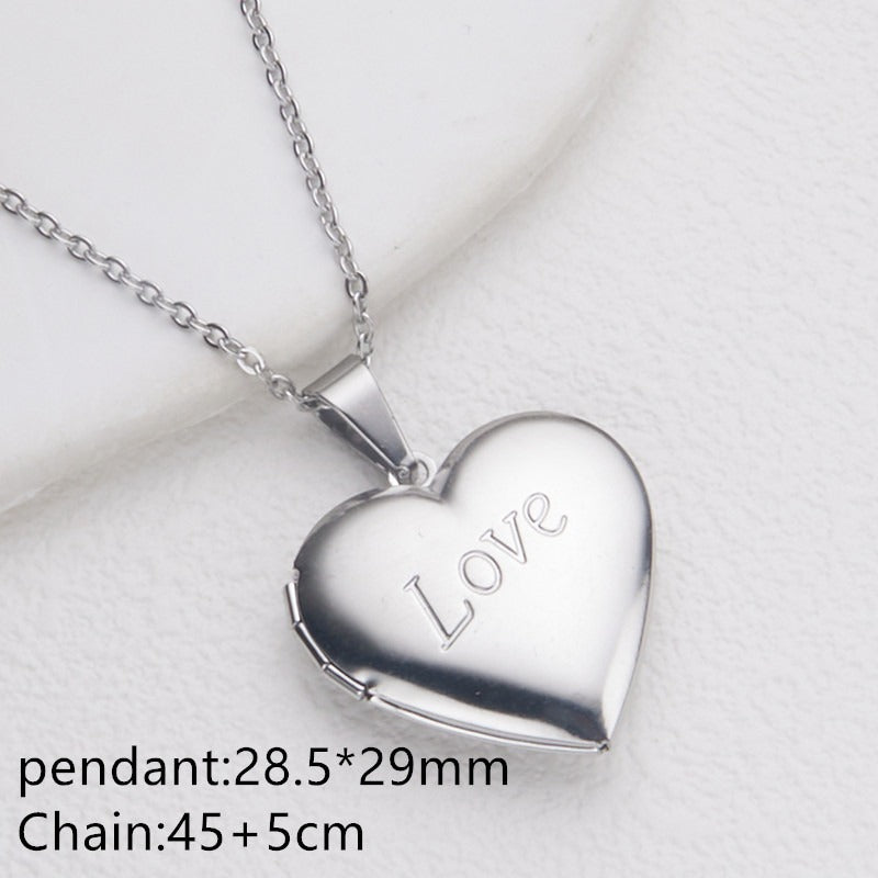 Collier Femme Cœur Personnalisé avec Boîte Album Photo – Acier Inoxydable Doré
